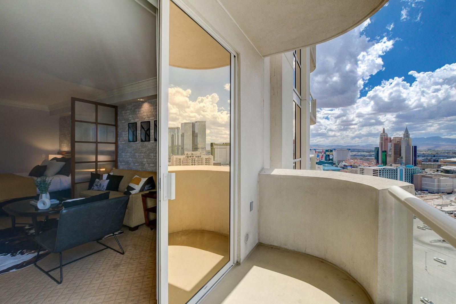 Premium Suite Mgm Signature High Flr Balcony Strip View Las Vegas Kültér fotó